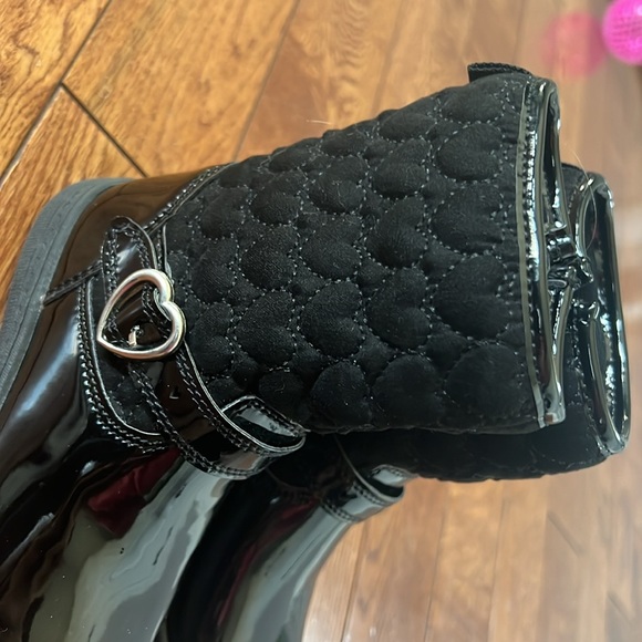 New size 9 toddler boots - Picture 5 of 10